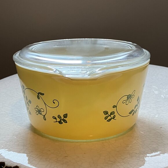 Vintage Pyrex Shenandoah 473-B Floral Casserole Dish With Lid - Picture 2 of 9